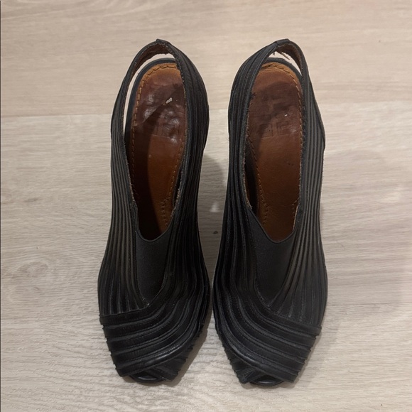 Givenchy Peep Toe Booties Boots 37.5 Black Leather - Picture 11 of 16